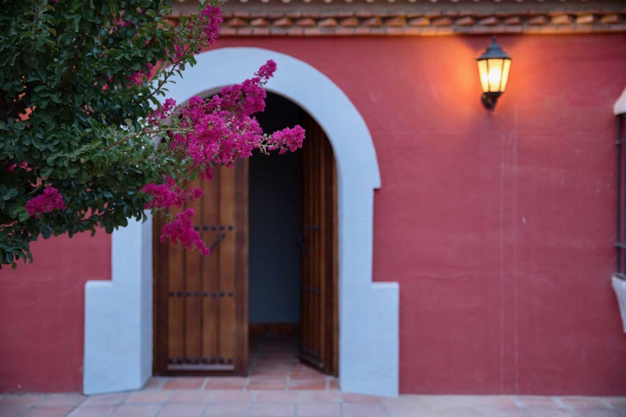 Hotel Rural Las Tejuelas Valdecaballeros Exterior foto